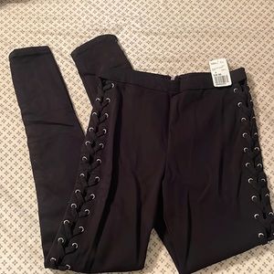 ✨forever21 black pants✨